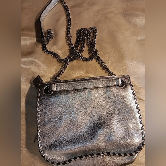 Silver Chain Shoulder Bag - Picture 2 of 5